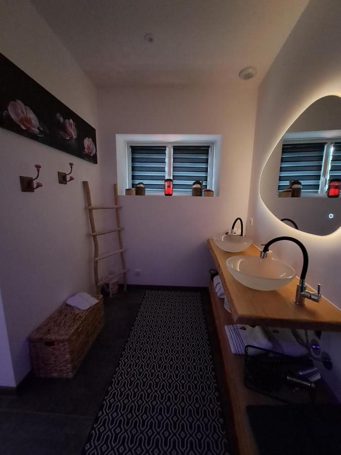 Ba'Cam Spa Panzió Etigny Kültér fotó