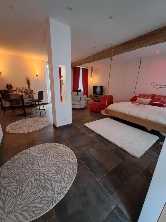 Ba'Cam Spa Panzió Etigny Kültér fotó